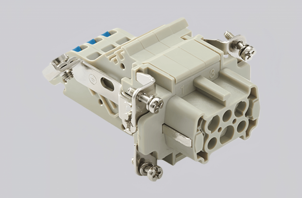 HE-006-FQ.AV.R | High-Quality Rectangular Connectors-RedTech360