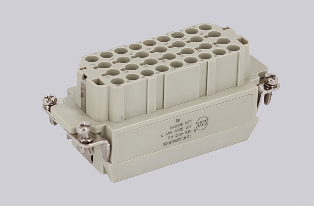 HEE-032-FQ | High-Quality Rectangular Connectors-RedTech360