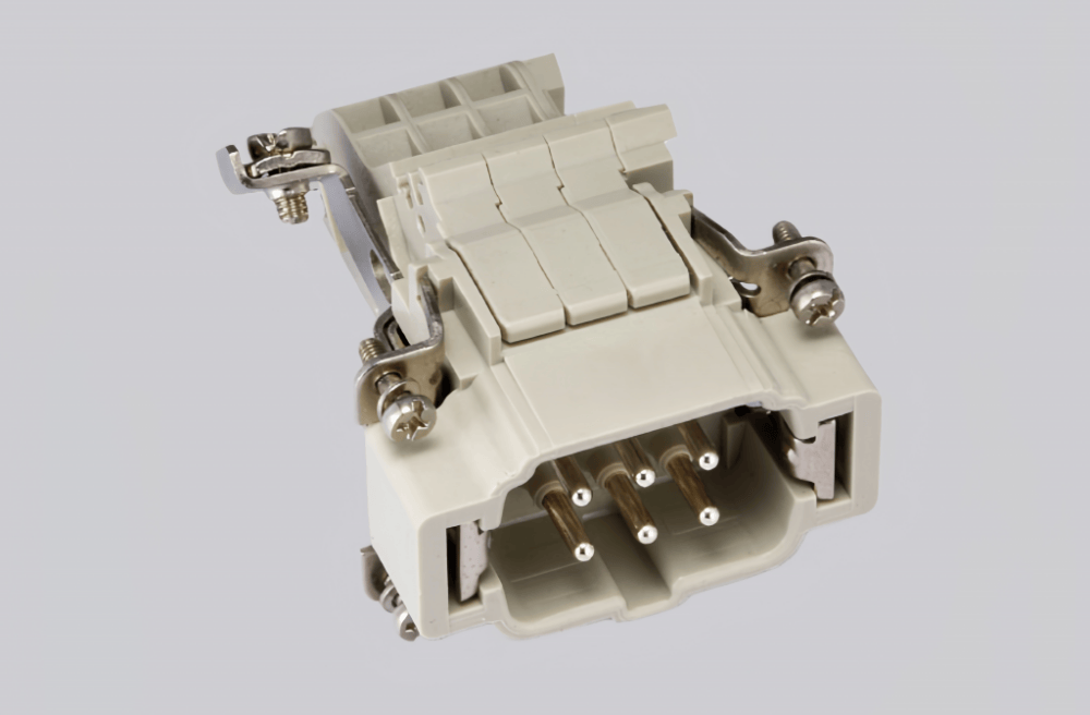 HE-006-M.AV.R | High-Quality Rectangular Connectors-RedTech360